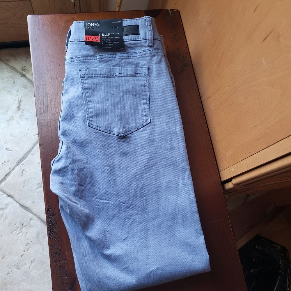 NEW Skinny Pants by Jones NY - Size 8/29